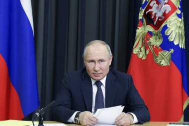 PALA PUTINOVA ODLUKA O OBAVEZNOJ VAKCINACIJI! Evo šta je poručio građanima Rusije zbog slabog odziva za imunizaciju!