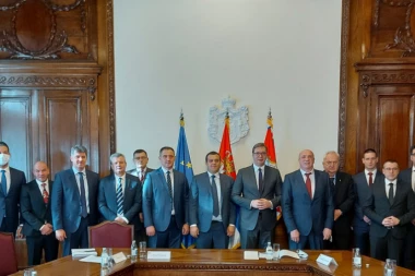 KREĆE REGIONALNA BOKSERSKA LIGA: Uz podršku predsednika Vučića, boks se vraća na velika vrata