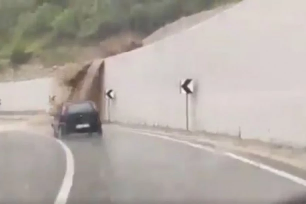 (VIDEO) ALA GA JE BABIĆ 'OPRAVIO: Nestvaran snimak sa Koridora 10 širi se društvenim mrežama!