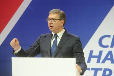 U SALI MUK! VUČIĆ OČITAO LEKCIJU ODBORU: Gade mi se oni što primaju naloge iz stranih ambasada, a pljuju po kolegama!