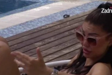 (VIDEO) OTKRIVEN IDENTITET PEVAČA KOM JE MAJA ZAMALO UNIŠTILA BRAK? Dok je Marinkovićka pričala u ŠIFRAMA sa zadrugarom IZLETELO im IME!