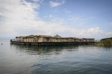 TUGA DO NEBA: Reprezentativac pronađen mrtav u JEZERU!