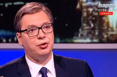 VUČIĆ O AFERI PRISLUŠKIVANJE: Stranci i neki moji saradnici nadali su se da će naći UCENJIVAČKI MATERIJAL!