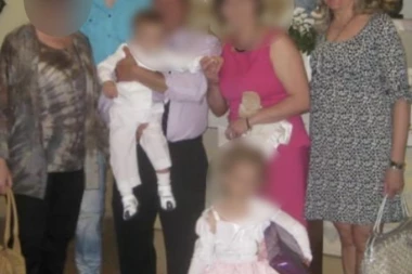 (FOTO) LICE ZLA! REPUBLIKA DOŠLA U POSED FOTOGRAFIJE: Ovo je monstrum iz Kovina koji je zverski ubio majku!