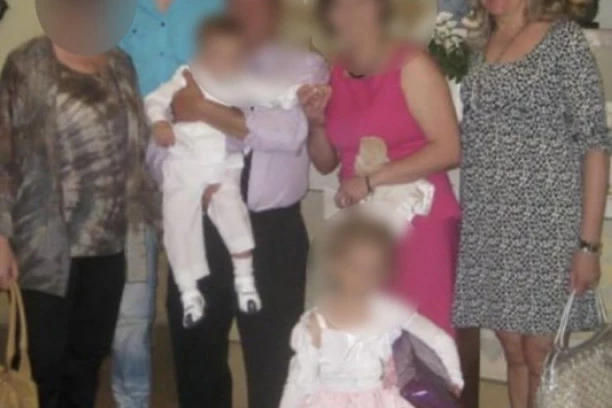 (FOTO) LICE ZLA! REPUBLIKA DOŠLA U POSED FOTOGRAFIJE: Ovo je monstrum iz Kovina koji je zverski ubio majku!