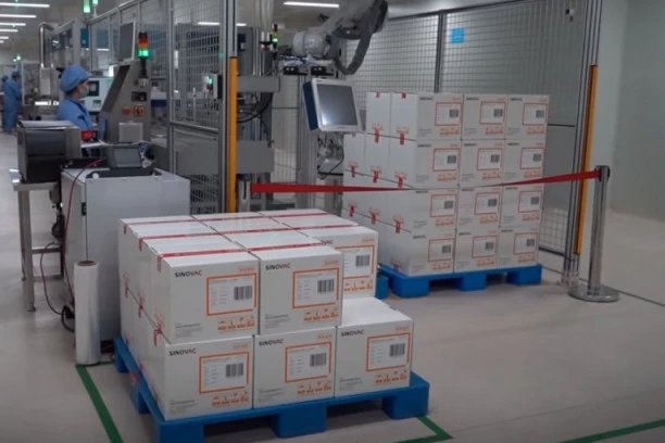 SINOVAK DOBIO ZELENO SVETLO ZA HITNU UPOTREBU: SZO odobrila upotrebu još jedne kineske vakcine