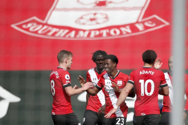 PREDSTAVLJEN: Reprezentativac Srbije POTPISAO za Sautempton