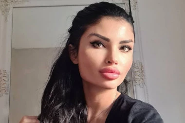 BARBI DOKTORKA SA OSMEHOM DOŠLA PRED SUD! Saradnica joj se nije pojavila!