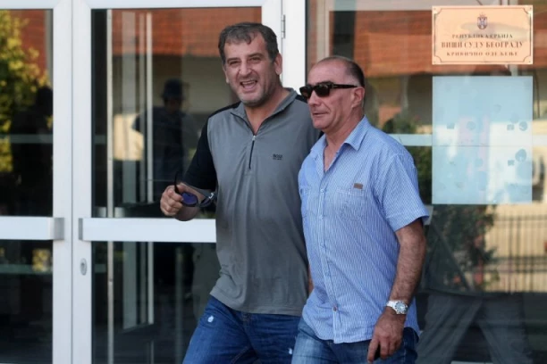 ČUME ĆE SVEDOČITI O PRVOJ OTMICI ZEMUNSKOG KLANA! Policiji naloženo da ga nađe i dovede u sud!