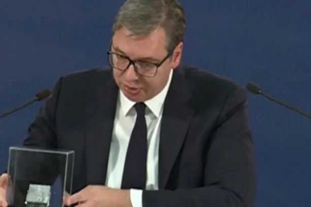VUČIĆ O RIO TINTU: Spremni smo za referendum!