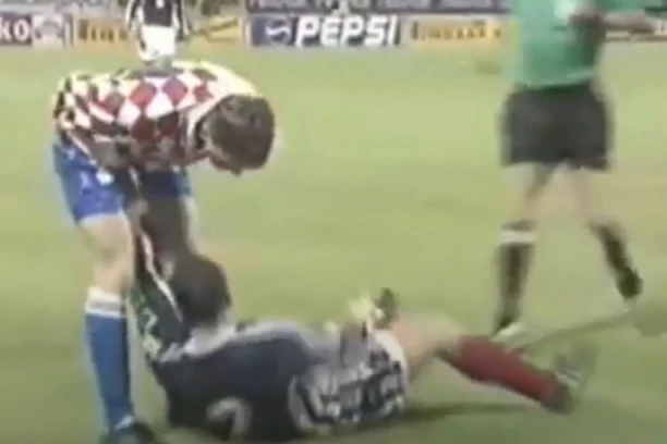 DVADESET DVE GODINE OD KULTNOG "HVATANJA": Batica je ponizio Jarnija usred Hrvatske, a njegov saigrač je hteo da ga LIKVIDIRA! (VIDEO)