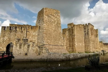 STRAVIČNA EKSPLOZIJA U SMEDEREVSKOJ TVRĐAVI! Više od 2.500 mrtvih! NASTRADAO I SIN MILANA NEDIĆA!