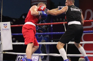 SUDAR PARTIZANA I CRVENE ZVEZDE: Boks derbi večitih ukrasio Mali Kalemegdan