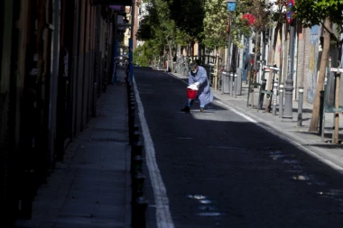 UMRLA OD KORONE, A ONO ŠTO SU JOJ URADILE MAČKE ZGROZILO JE VATROGASCE: To je najgora stvar koju sam video u životu!
