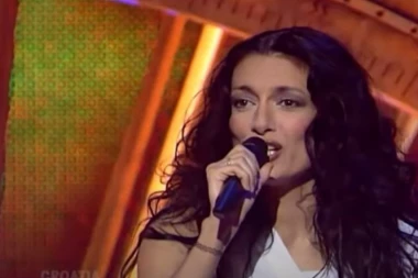 Obožavala ju je cela BIVŠA JUGA, a jedan detalj o njoj NIKO NIJE ZNAO: Doris Dragović dugo je krila svoje PRAVO IME, evo kako se ZAISTA ZOVE!