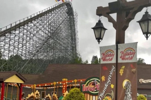 TRAGEDIJA U PORODICI JANKOVIĆ: Majka dvoje dece POGINULA NA TOBOGANU ZMIJA, najopasnijem u luna parku!