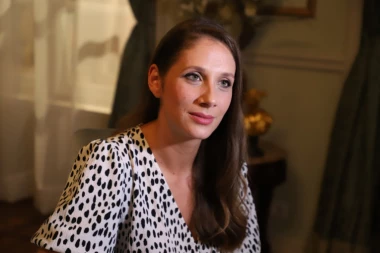 (VIDEO) TO NIJE MOJA ŠOLJA ČAJA! Milena Živanović: Ona ima problema sama sa sobom!