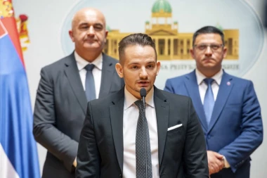 (FOTO) KRKOBABIĆ SA JOKOVIĆEM: Sve probleme možemo da rešavamo dijalogom!