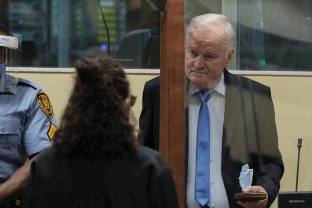 (VIDEO) NISAM BITAN JA, VEĆ REPUBLIKA SRPSKA: Darko Mladić otkrio PRVE REČI njegovog oca nakon presude