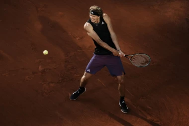 PROTUTNJAO DO POLUFINALA: Zverev PONIZIO Španca u Parizu