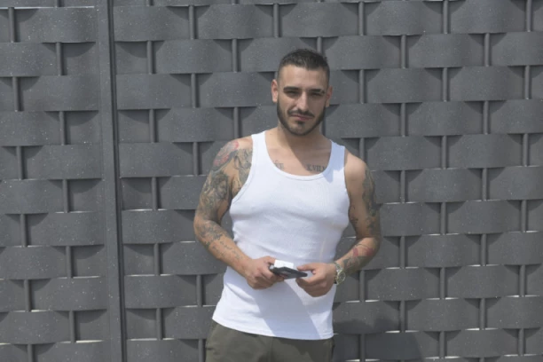 DARKO LAZIĆ POSTAJE OTAC TREĆI PUT? Barbara trudna sa pevačem?! (FOTO)