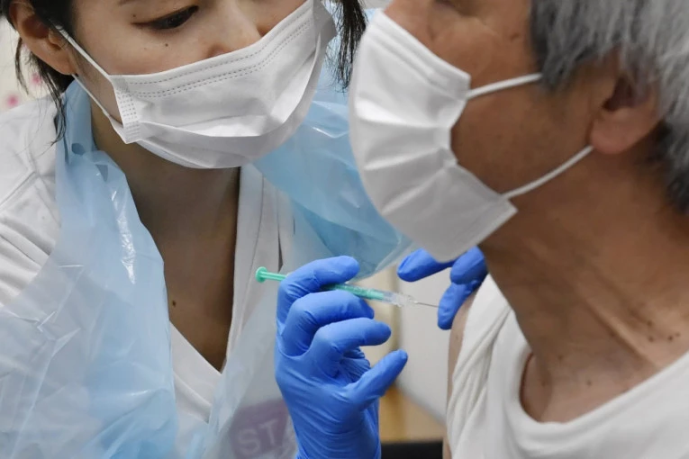 OGLASIO SE MINISTAR ZDRAVLJA: Mas otkrio da li će i Nemačka uvesti OBAVEZNU VAKCINACIJU!