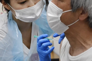 OGLASIO SE MINISTAR ZDRAVLJA: Mas otkrio da li će i Nemačka uvesti OBAVEZNU VAKCINACIJU!