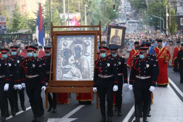 BEOGRADE, SREĆNA SLAVA! Spasovdanska litija u 19 časova, ovo je ruta kuda će se kretati! Biće održan i pomen ubijenoj deci u Ribnikaru!