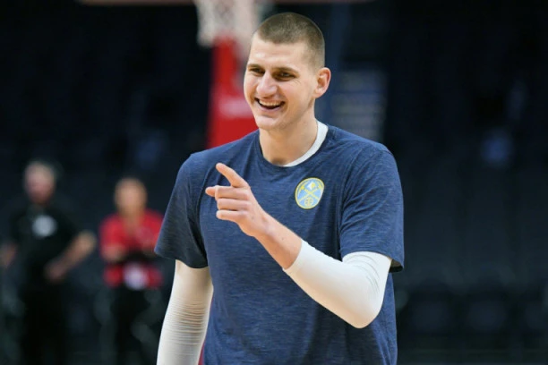 NAVIJAČI ODUŠEVILI JOKIĆA: Doveli mu porodicu u Kolorado!