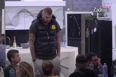 (VIDEO) JANJUŠ OTKRIO DETALJE TUŽBE KOJU MU JE SUPRUGA POSLALA: Neće moći da viđa ĆERKU, evo šta PLANIRA DALJE!