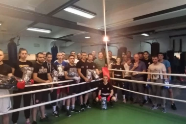 KONAČNO LEPE VESTI IZ HUMSKE: Bokseri svetla tačka SD PArtizan!