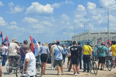 MALO IM ŠTO SU UNAZADILI SRBIJU NEGO BI JOŠ: Đilasov kum i Jeremićev pajtos teraju investitore iz Zrenjanina