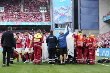 UZNEMIRUJUĆE SCENE: Nisu mislili na na Eriksenovu porodicu - STIGLO IZVINJENJE!