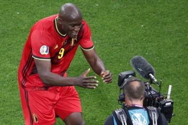 (FOTO) ZADIVIO ČITAVU EVROPU: Lukaku postigao gol, pa poslao DIRLJIVU poruku Eriksenu!