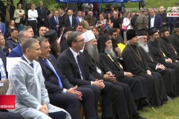 Dodik: Radujemo se snazi Srbije, koja je potrebna i nama