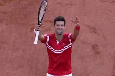 ĐOKOVIĆ POMERA SVE GRANICE! Evo šta je sve Novak ZARADIO plasmanom u finale!