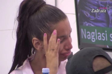 POLICIJA UPALA U LOKAL I POHAPSILA SVE DEVOJKE: Aleksandra Nikolić uhvaćena u nelegalnoj radnji pa privedena, EVO ŠTA SE DESILO!