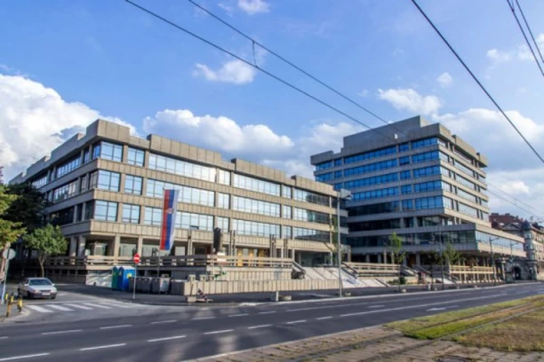 MILOVANOVIĆ VAN KONTROLE NAKON NAPADA NA JAVNOG TUŽIOCA: Napravio novi incident u Mirijevu