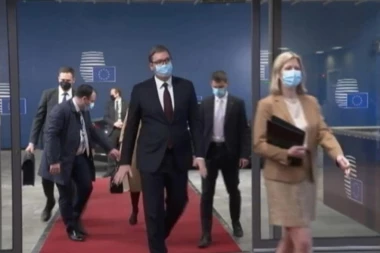 BITKA U BRISELU: Vučić se sastaje sa Boreljom, sledi i trilateralni sastanak!