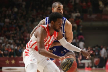 DETONACIJA NA MALOM KALEMEGDANU: Kao Lojd - Zvezda dovodi NAJVEĆE letnje POJAČANJE?!