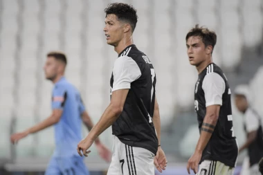 SUZE U TORINU: Preminula NAJVEĆA legenda Juventusa!