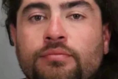 U NALETU STRASTI PRITISNUO PAPUČICU ZA GAS! Kamionetom uleteo u baštu kafića, ubio devojku i dvoje povredio!