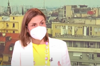 DECA NE ZNAJU ŠTA JE JABUKA, NISU NI PROBALI BANANU! Sve više mališana ima šećer, visok pritisak a ovaj uzrast je NAJKRITIČNIJI