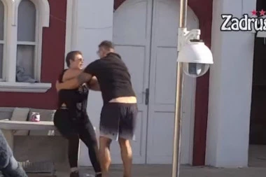 INTIMNE DELOVE JE BRISALA MOJIM STVARIMA DOK SAM SE  ZADOVOLJAVAO, PA POPILA SVE IZ ČAŠE: Kristijan otkrio šokantne detalje nastranog odnosa sa Miljanom Kulić!