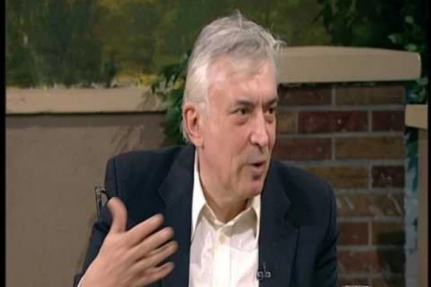 SESTRA MU IZGORELA U POŽARU! Srpski glumac živeo u NEHUMANIM USLOVIMA, sve je progutala vatrena stihija i ZAVILA GA U CRNO!