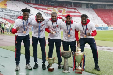 VREME JE ZA RASTANAK: Stranac napustio Marakanu