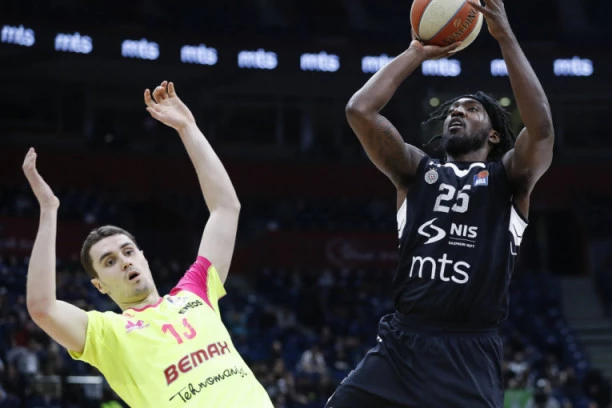 PAO POTPIS: Ostaje u klubu i naredne sezone