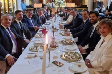 (FOTO) VUČIĆ OBJAVIO LEPU VEST! Potpisan Memorandum o razumevanju između Vlade Srbije i kompanije Stadler Bušnang AG!