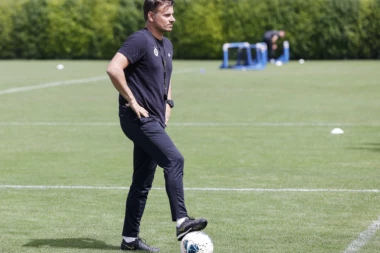 STANOJEVIĆ RAZJAREN: Precrtao stranca za sva vremena