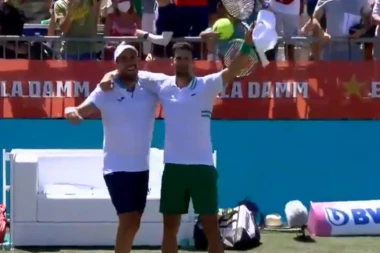 NOVAK NA KORAK DO TROFEJA: Đoković U FINALU dubla!